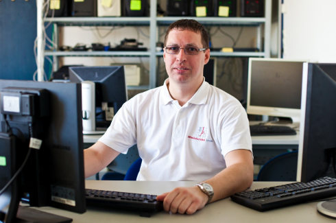 <h1>Dr. Bencsáth Boldizsár</h1> <h1>Dr. Bencsáth Boldizsár</h1>