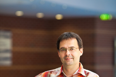 <h1>Dr. Buttyán Levente</h1> <h1>Dr. Buttyán Levente</h1>