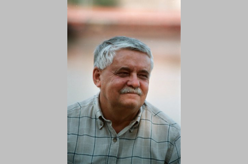 Végel László