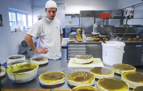 Silány másolatok! – Vacak alapanyagokkal rontják el az ország tortáját, az Őrség zöld aranyát