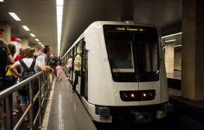 Az ajtók záródnak - veszélyesek a metrószerelvények?