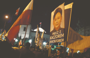 Lengyel politikai válság - Börtönnel fenyegetik a tüntető képviselőket