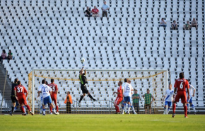 Hegyi Iván: Futball a fű alatt