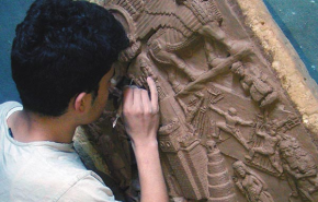 Újjávarázsolt asszír szobrok