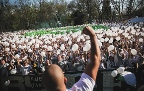 'Ahogy nő az elégedetlenség, úgy kezd el félni ettől a tömegtől a Fidesz'