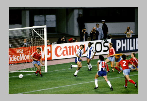 <h1>Madjer sarkal. Az algériai futballista remek gólja segítette a Portót, hogy először megnyerje a BEK-et, 1987-ben a Bayern München ellen</h1>-
