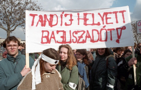 Egyetemi árlista – így teszi tönkre a Fidesz a felsőoktatást