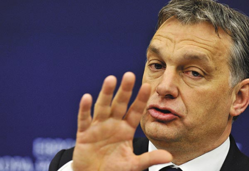 <h1>Orbán Viktor visszautasító gesztusa - Georges Gobet, Europress/AFP</h1>-
