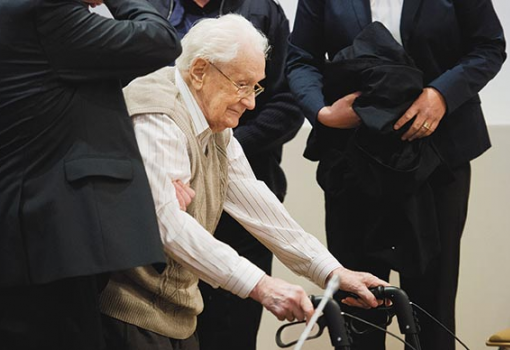 <h1>Oskar Gröning, a vádlott. Gröning a „magyar akció” idején szolgált Auschwitzban - Fotó: Profimedia</h1>-