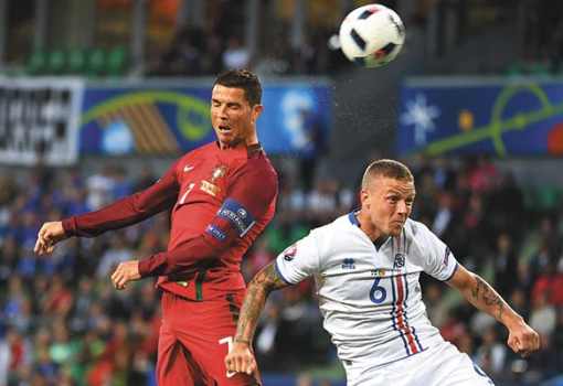 <h1>Ronaldo is csak papíron volt jobb Sigurðssonnál - Forrás: Profimedia</h1>-