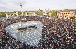 Szigor lett az engedményből - Eltűri-e az EU, hogy az Orbán-kormány megvezeti?